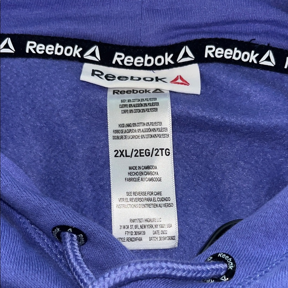 Reebok Hoodie with Iconic Emblem - Picture 5 of 5